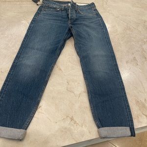 New Rag and Bone Rosa midrise boyfriend jeans. Size 26